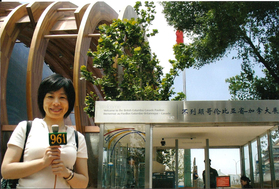 2008 呂波代表加拿大中文電台採訪北京奧運，移民十年後重臨北京，身份已由中央台記者變為外國記者。