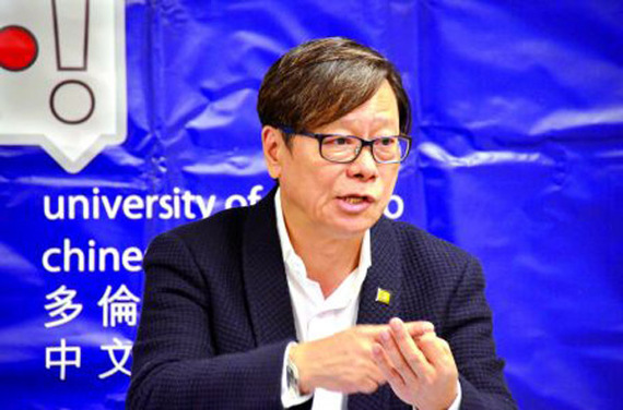 於多倫多大學演講時，黃毓民明確重申「我是香港人，不是中國人」。