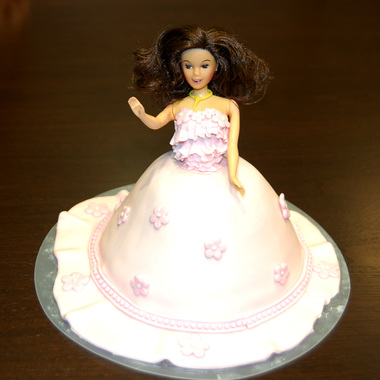愷BB的‘公主 Barbie’ 3D 蛋糕