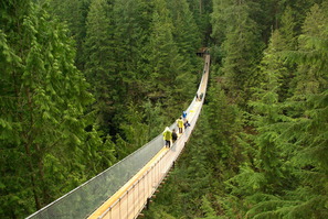 齊迎溫馨聖誕  Capilano Bridge 卡皮拉諾彩燈世界