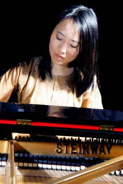 Jazz 勇敢開創音樂路 華裔爵士鋼琴家 Helen Sung 專訪