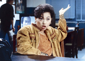 劉玉翠 1990 年拍第一部電影《廟街皇后》，便一舉拿下香港電影金像獎的「最佳新人」和「最佳女配角」，是公認的好戲之人。