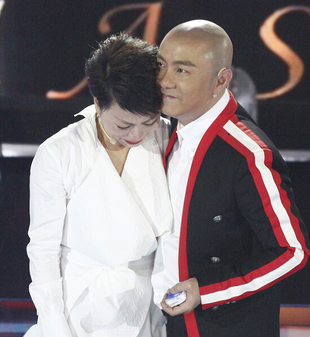 去年劉玉翠參加北京衛視的競技真人秀《我是演說家》第二季，大獲好評，導師之一的張衛健還在劉玉翠說到難過之處時遞上紙巾。
