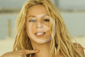 Shakira 的《Loca》