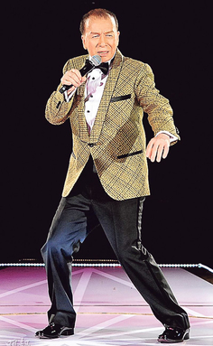 永不言休的 Joe Junior 將在明年舉行「Here's A Heart 樂壇之光 50 年演唱會」，喜歡中西經典金曲的樂迷有福了。
