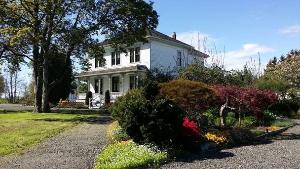 環境優美的 London Heritage Farm 有 1890 年代的農莊建築，二樓的家居式博物館還可看到當時一個中等家庭的生活形態。