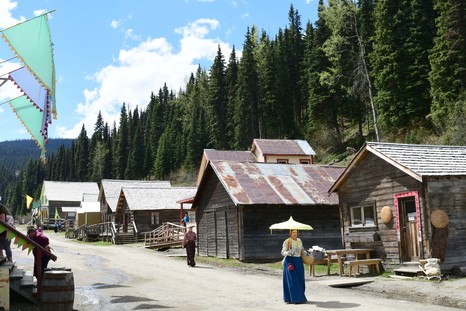 由原地修建的 Barkerville，能令遊人仿如進入往時的西部尋金小鎮。