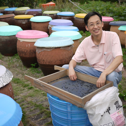 「靠嘴巴愛台灣」是從食物了解文化的專題，今年將有醬油實驗室，為大家介紹中國菜不可或缺的醬酒。