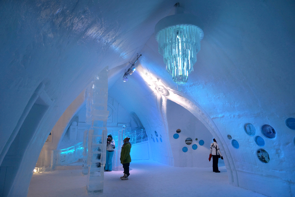 魁北克城之冬日嘉年華 Carnaval de Quebec 是歷史最悠久的冬季嘉年華會。