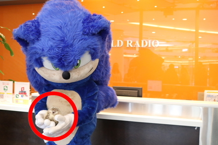 Sonic the Hedgehog 從未想過會在電台遇見「同鄉」小刺蝟，十分開心！（這小刺蝟是本台員工的寵物）
