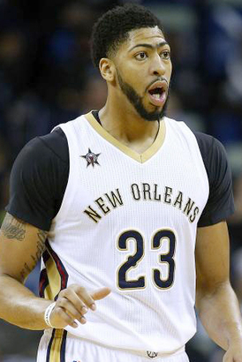 現役 LA Lakers 中鋒和 Power Forward 的 Anthony Davis，效力 New Orleans Pelicans 多年，2017 年曾獲 NBA All-Star Game 的 MVP。