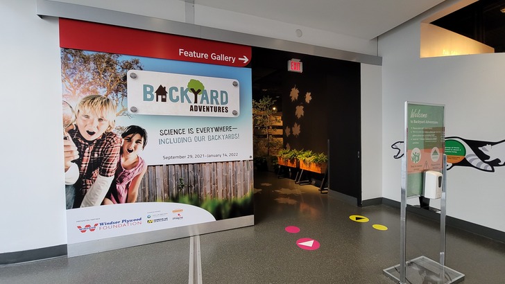 「Backyard Adventures」（後院大冒險）從現在起至 2022 年 1 月 14 日在溫哥華科學館二樓展出。