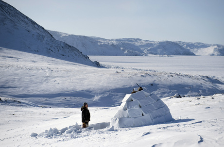 北極圈原住民的冰屋，是世上最特別建築型式之一。(Photo from The New York Times)