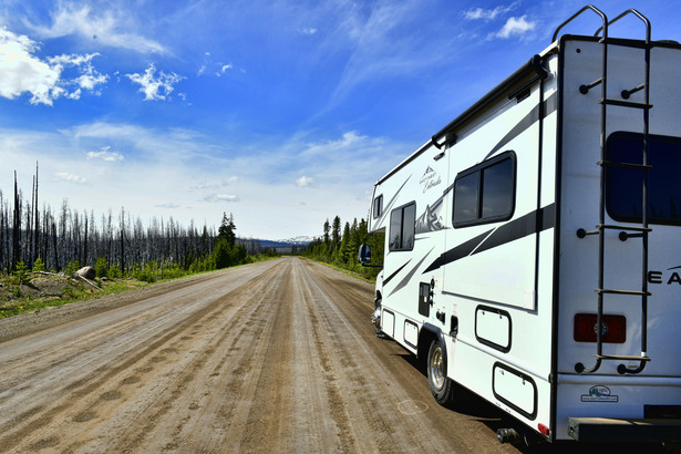 遊覽僻遠的景點用 RV 最寫意。