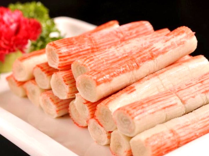 Imitation crab 沒有螃蟹的蟹肉棒是用甚麼做成的?1746055852 Imitation crab 沒有螃蟹的蟹肉棒是用甚麼做成的?