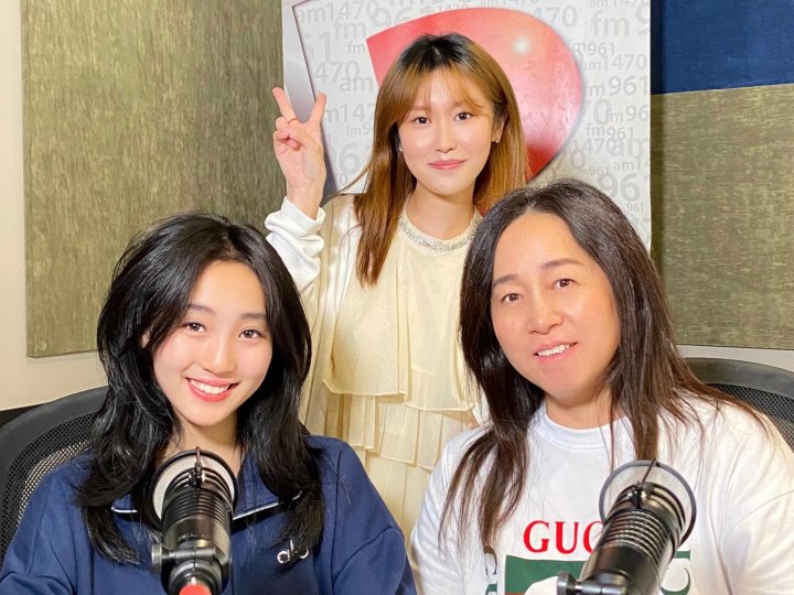 2024 Little Sunshine 冠軍 Victoria 劉妍潔與她的媽媽 Belinda 將登場《隨想空間》1756859562 2024 Little Sunshine 冠軍 Victoria 劉妍潔與她的媽媽 Belinda 將登場《隨想空間》