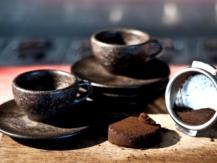 Coffee grounds 一點都不浪費 用咖啡渣做成咖啡杯