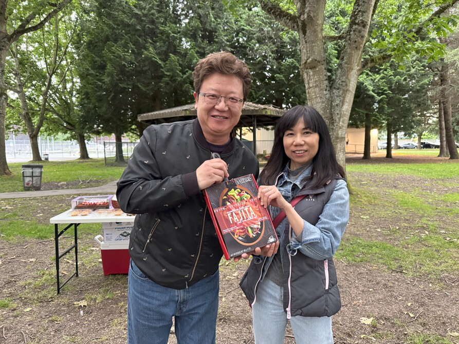全國原住民歷史月加拿大中文電台主持員工齊聚一堂BBQ1761442295 全國原住民歷史月加拿大中文電台主持員工齊聚一堂BBQ13598