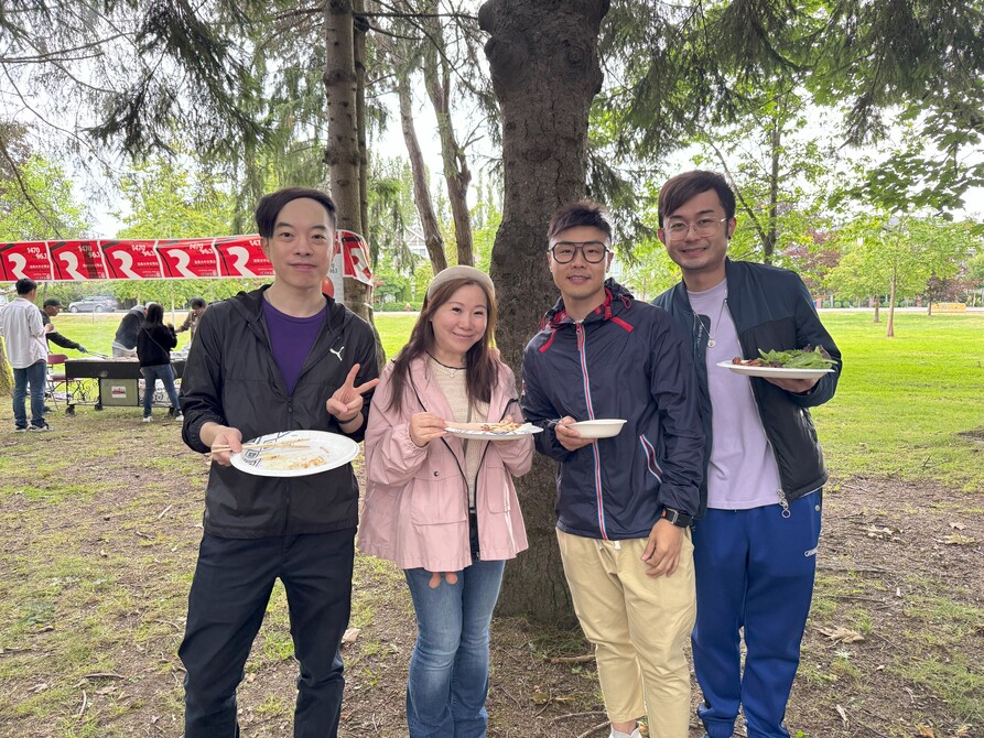 全國原住民歷史月加拿大中文電台主持員工齊聚一堂BBQ1761442295 全國原住民歷史月加拿大中文電台主持員工齊聚一堂BBQ13607