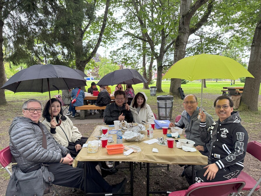 全國原住民歷史月加拿大中文電台主持員工齊聚一堂BBQ1761442295 全國原住民歷史月加拿大中文電台主持員工齊聚一堂BBQ13609
