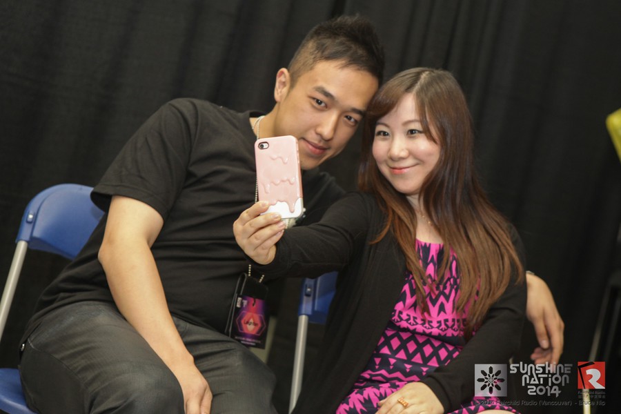 Sunshine Nation Behind the scenes5157