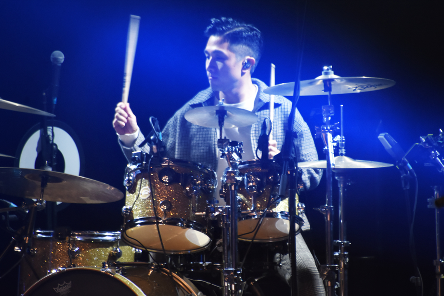 Supper Moment Live in Vancouver9635