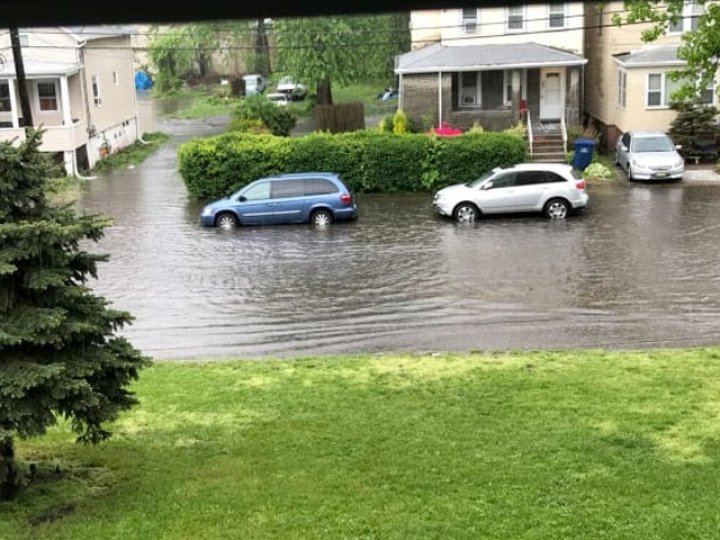 紐約暴雨導致部分地區水浸 當地進入緊急狀態