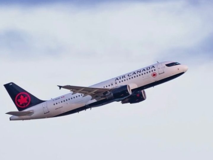 加拿大航空公司空中服務員下星期對1項臨時合約協議進行核實投票1755798448