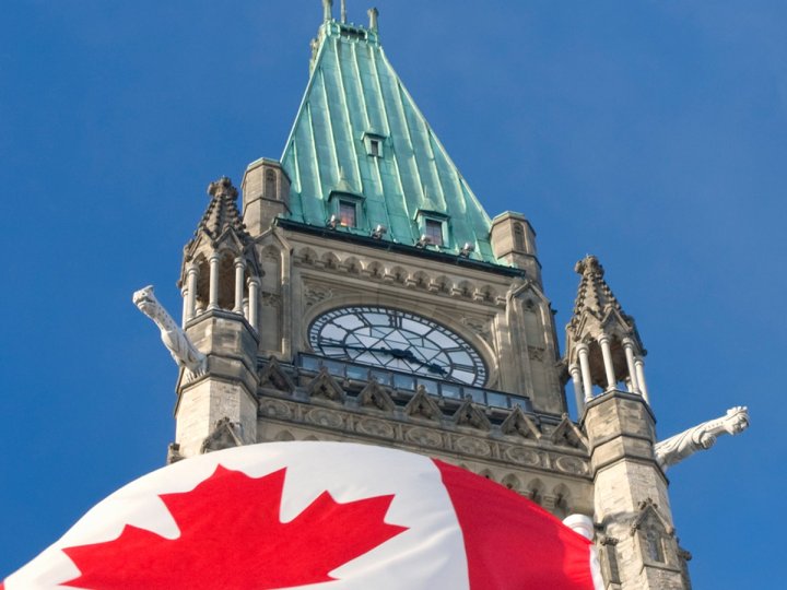 聯邦政府最新赤字超過780億元  計劃用1410 億元作各樣開支