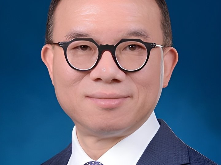 國務院免去曾國衞政制及內地事務局局長職務1769477912