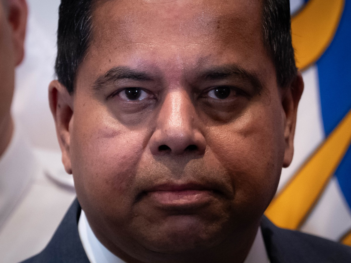 Featured News-公共安全部長指低陸平原勒索案激增「不可接受」  將增派人力支援