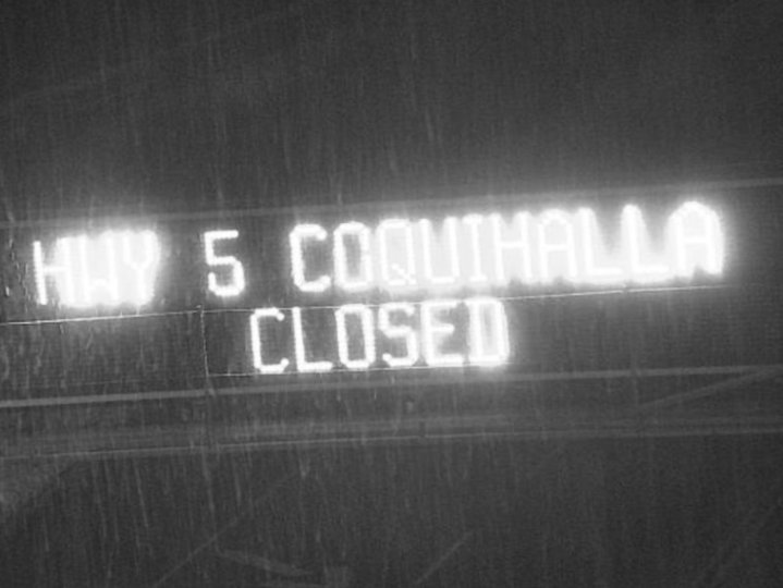 省內陸Coquihalla 5號公路凌晨發生多車相撞意外關閉