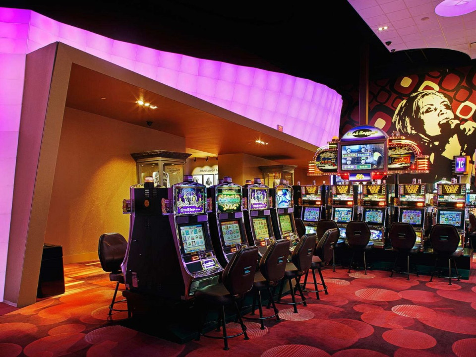 溫市議會兩賭場增加「老虎機」及賭枱進行表決