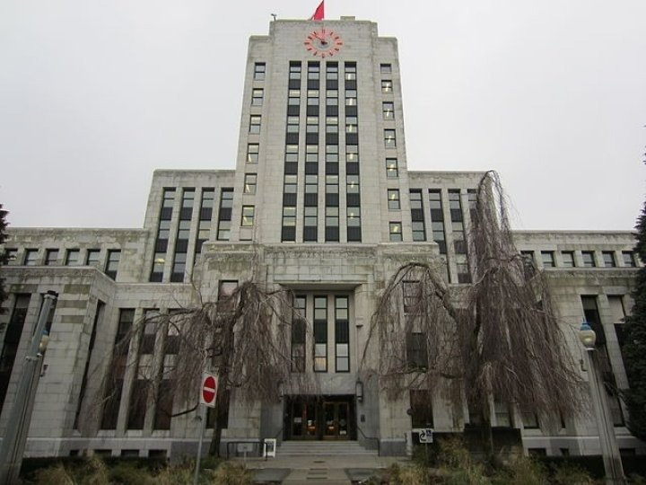 溫哥華公共圖書館職員工會警告可能罷工