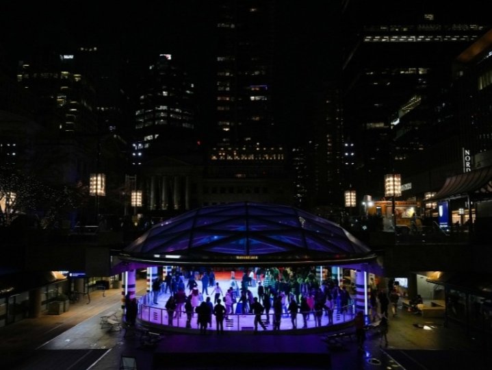 溫哥華市中心免費溜冰場今日起免費開放