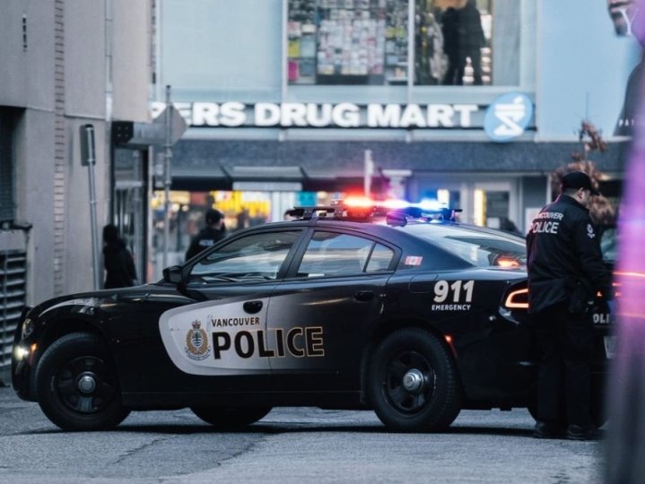 溫哥華南零售店遭暴力搶劫　被捕疑犯用金屬棒球棍重擊員工