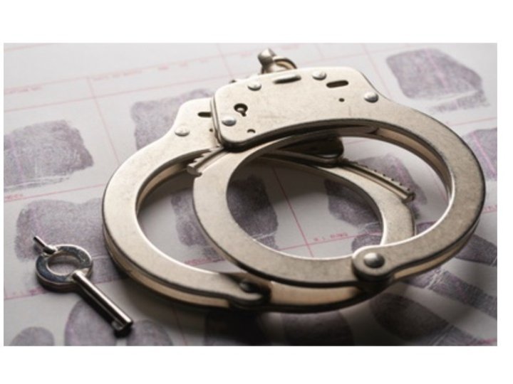 列治文皇家騎警上月在市內巡邏期間拘捕1名涉嫌偷單車的男子