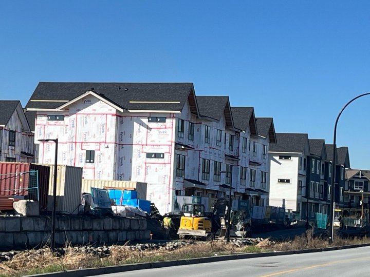 本拿比成北美首批用建築層數決定開發規模 方便小型多戶住宅發展