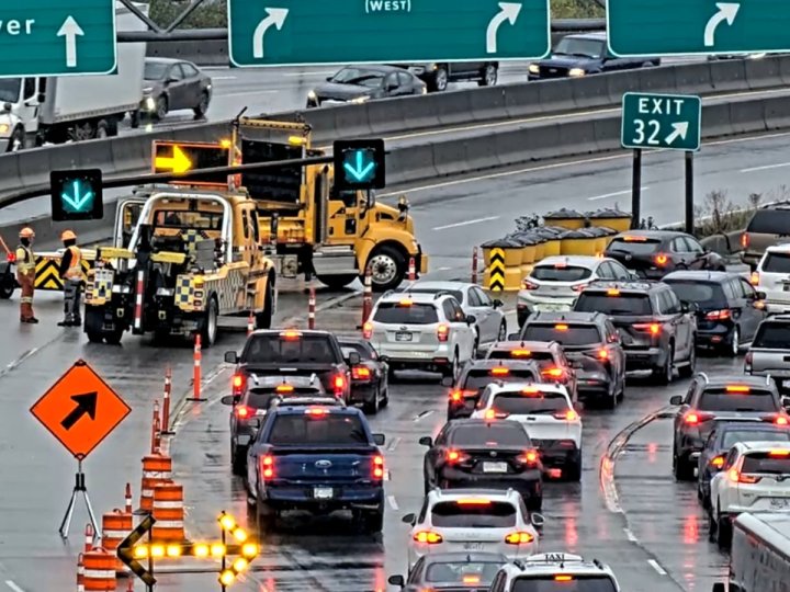 列治文99號公路北行方向發生車禍  現時仍然全線封閉