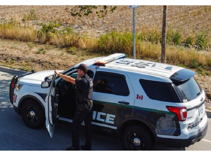 Featured News-兩女途人三角洲遇車禍 傷勢嚴重