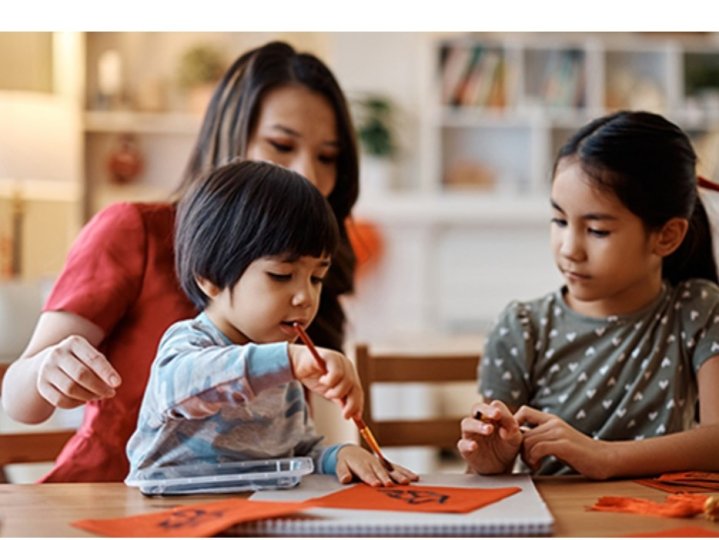 BC省府新指引保障家長免支付額外每日托兒費用