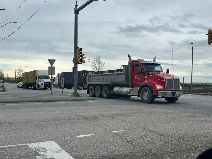 Knight橋週二晚轉為單線行車作例行檢查