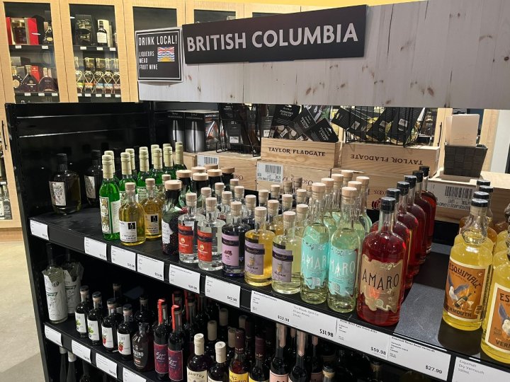 學生手繪警示酒袋 Abbotsford推節日清醒駕駛