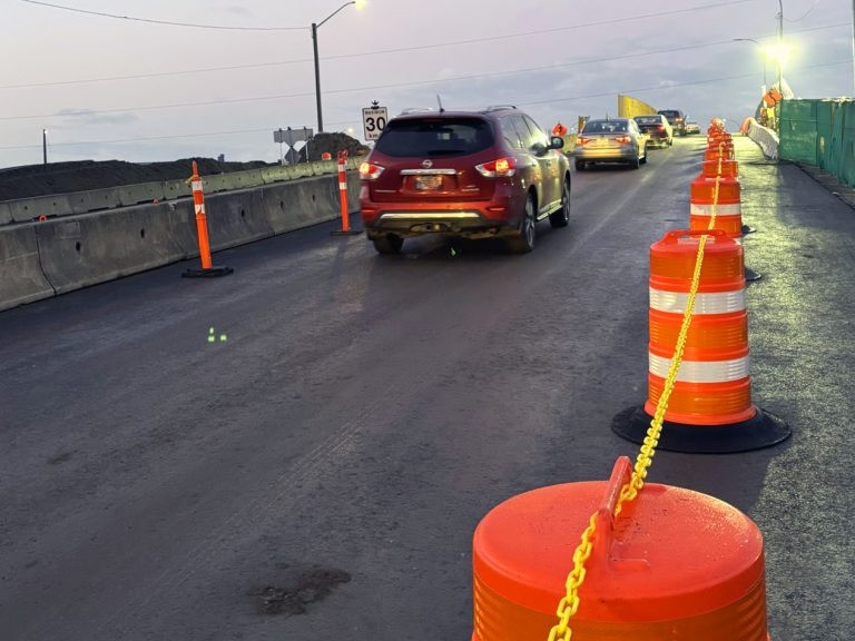 Featured News-Alex Fraser橋八車連撞 北行縮減為單線