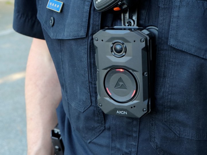 素里昨晚發生3車相撞意外輔助醫療人員將3人送院其中2人傷勢嚴重