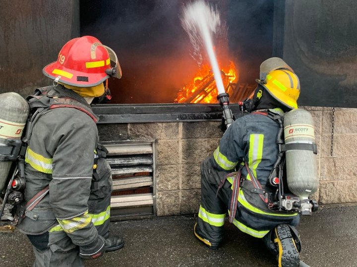 素里 Cloverdale 住宅爆炸 男子三級燒傷空運送院