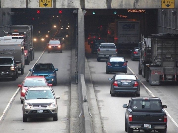 Massey隧道今晚10時起通宵實施單線雙程行車
