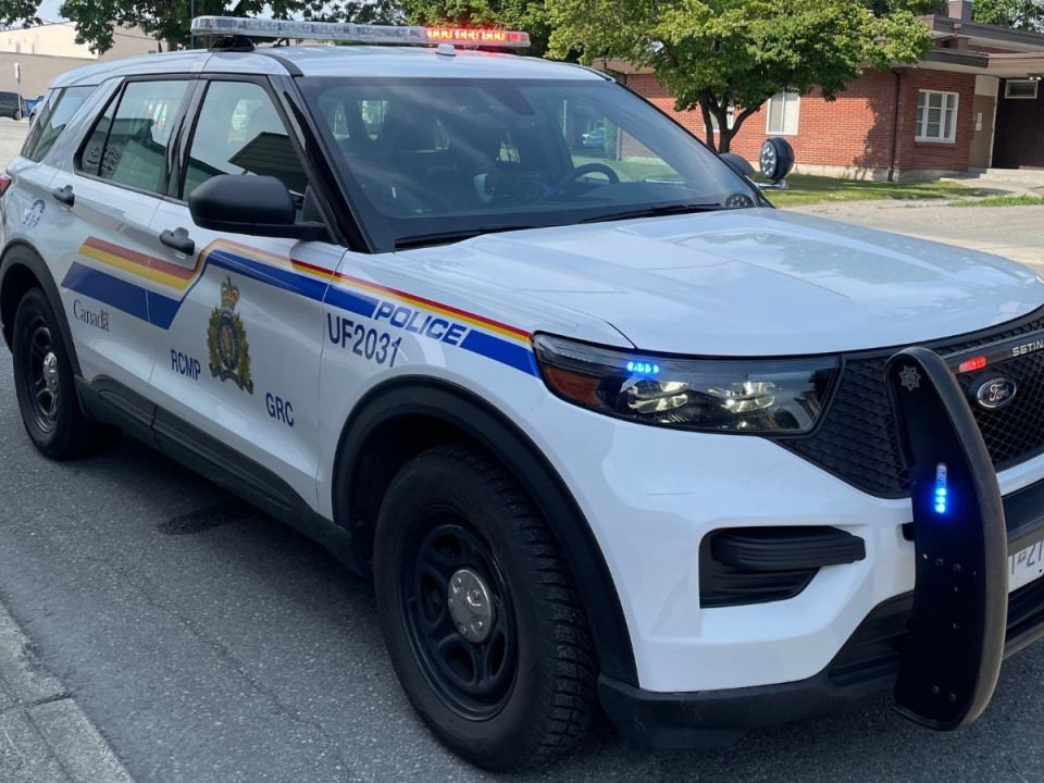 Featured News-高貴林今早交通意外一人重傷