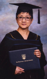 Celina 工作之餘還不斷進修，用八年時間在 UBC 修畢心理學學士課程，恆心和毅力令人敬佩。