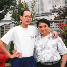 無忌曾編寫多部電視和電影劇本，其中和香港電台電視部的麥繼安份外投契，可惜麥兄已在去年仙遊。